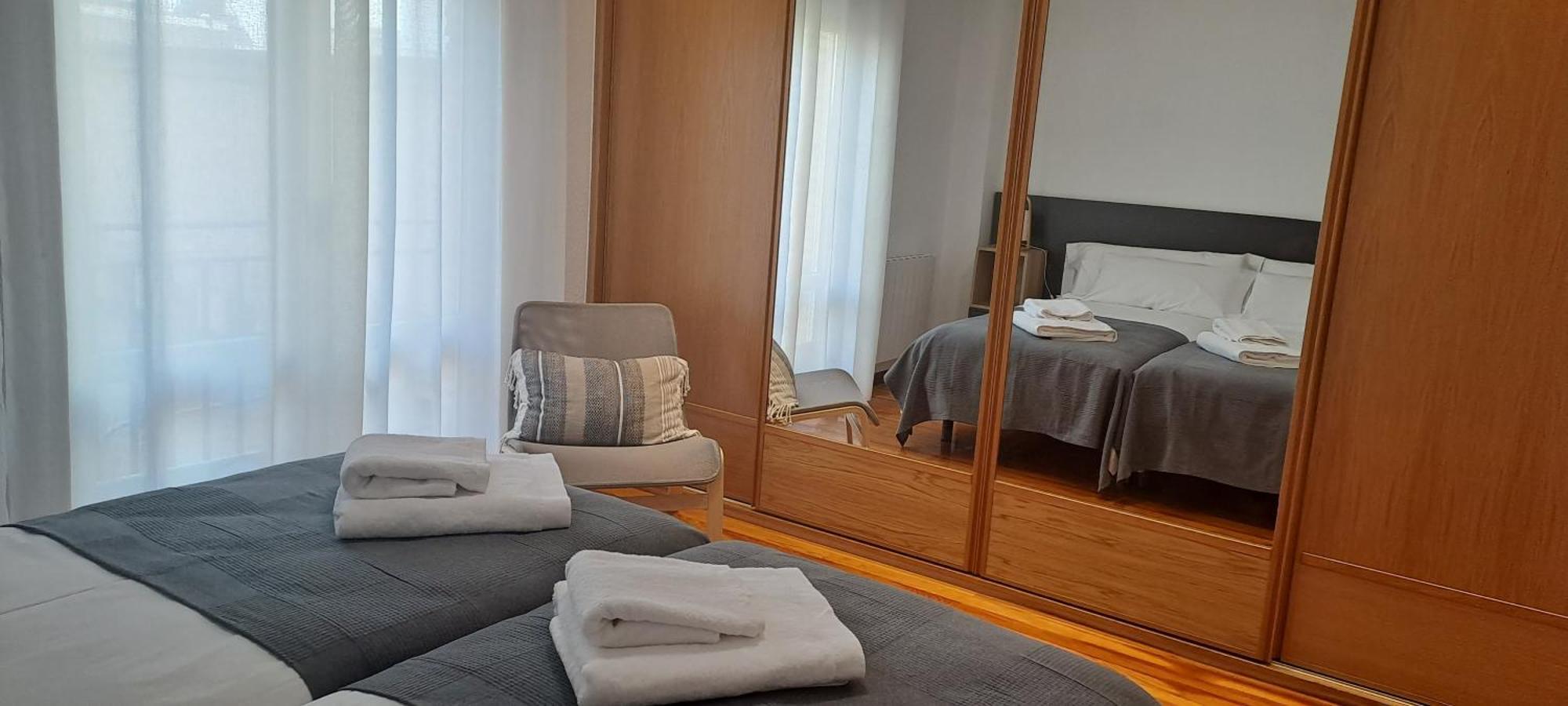 Erdizka, Centrico Apartamento Turistico Con La Mejor Vista Plaza De Los Fueros Эстелла Экстерьер фото